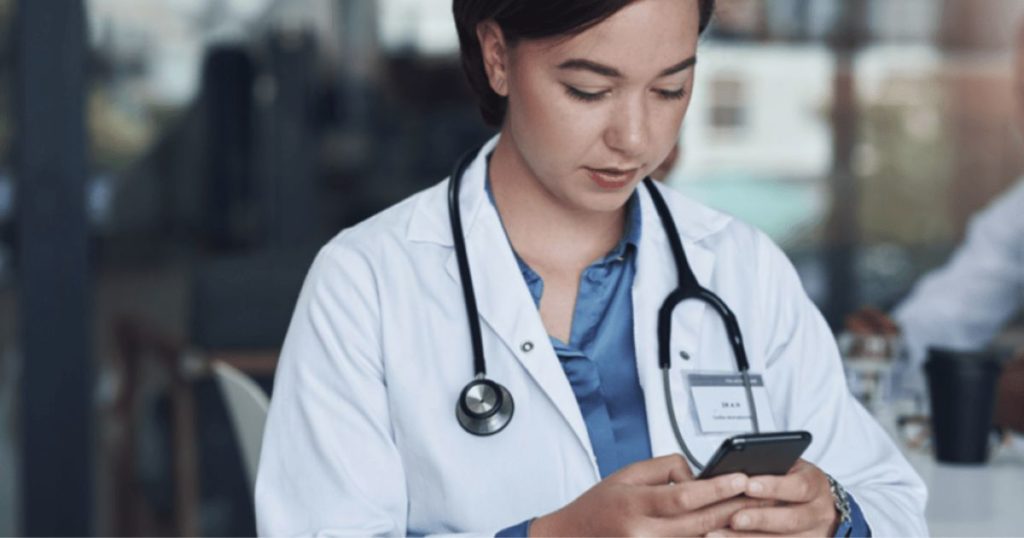Benefits of using the Meditech app on PC for healthcare professionals