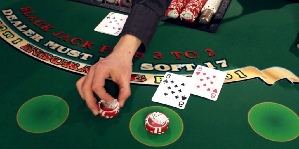 Blackjack Tables: Experience the Thrill at the Mint Gaming Hall