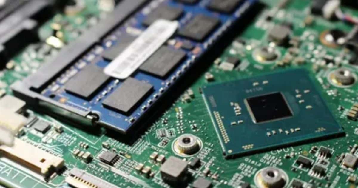 Which Statement Is True Of Laptop Motherboards?