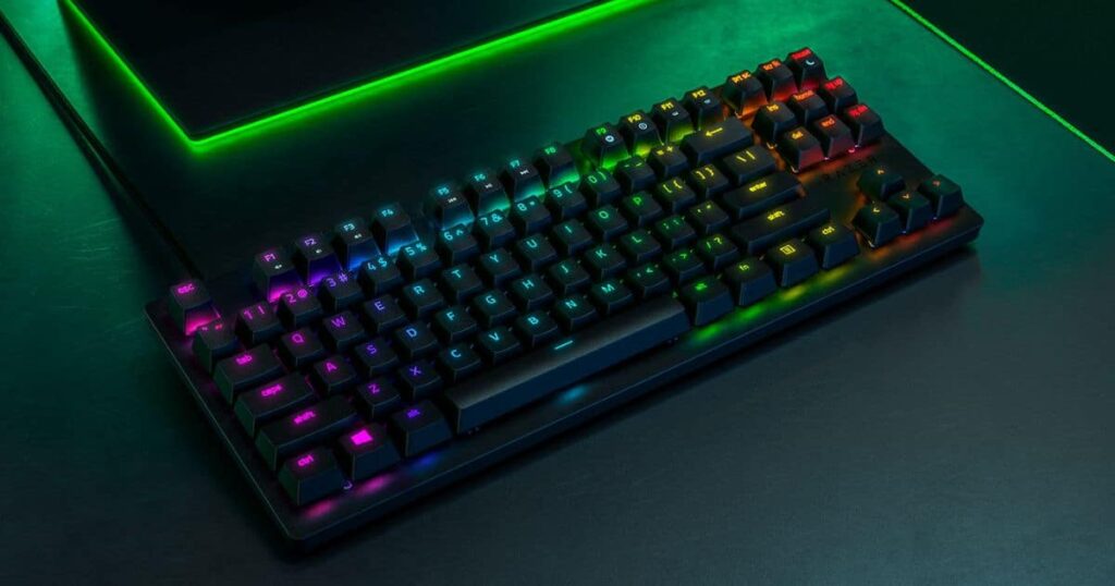 Using Built-in Software to Change Razer Keyboard Color